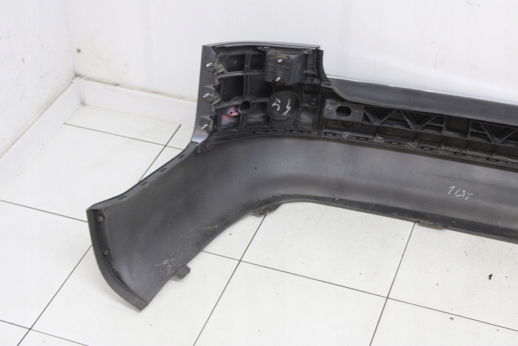 фото №7, Audi a4 b6 kombi 00r- бампер задняя задний lx7z