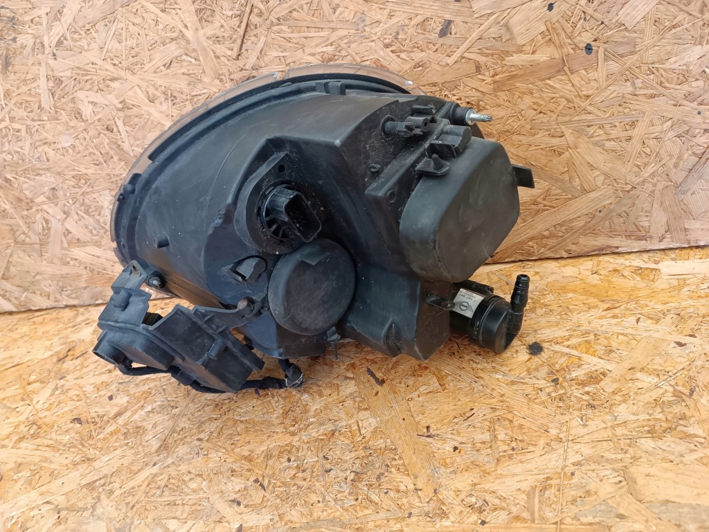 Лампа левый перед eu mini cooper r50 r53 6933841 ксенон 714704701 Оригинал