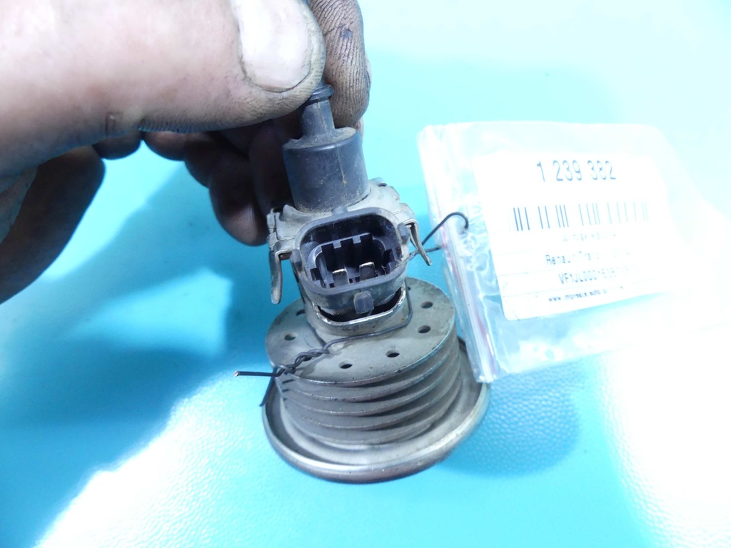 фото №4, Форсунка adblue renault trafic iii 1.6 dci