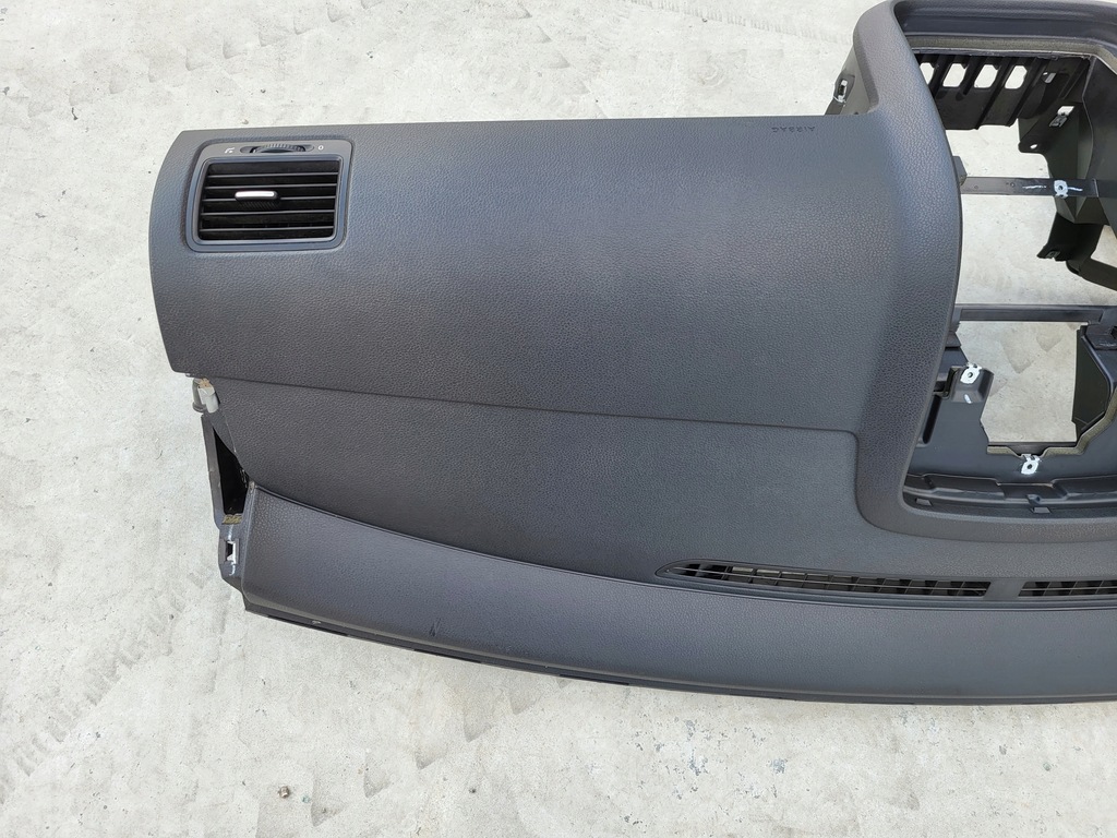 фото №6, Vw golf v 5 jetta iii 07r приборная панель консоль приборная панель приборная air bag подушка
