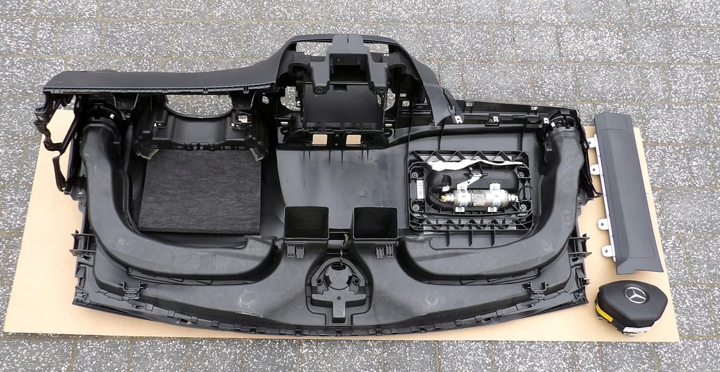 фото №11, Mercedes w246 b180 cdi приборная панель приборная подушка безопасности водителя