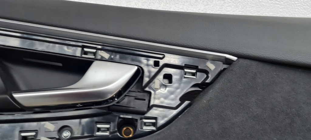 фото №13, Sq8 4m rsq8 q8 обшивка обивка дверь правый задняя alcantara 24r 4m8867306c