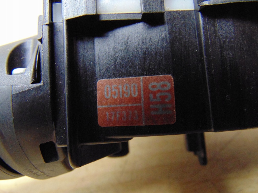 фото №12, Переключатель комбинированный toyota avensis t27