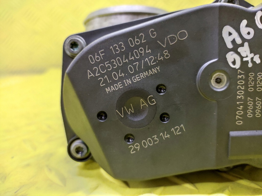 фото №8, Audi a6 c6 2.0 fsi дросельна заслінка 06f133062g
