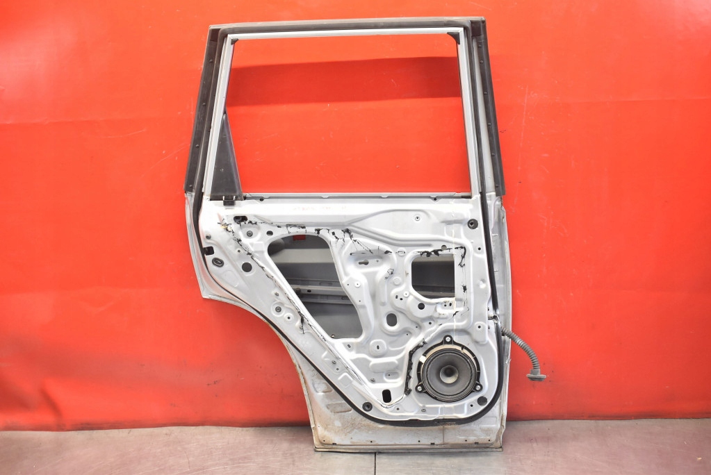 фото №14, Дверь левая задняя задние серые nissan x-trail 2 ii t31 01-07