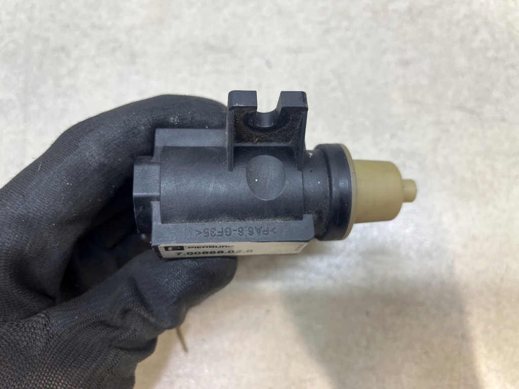 фото №4, Клапан вакууму audi a4 b6 2.5 tdi 700868020