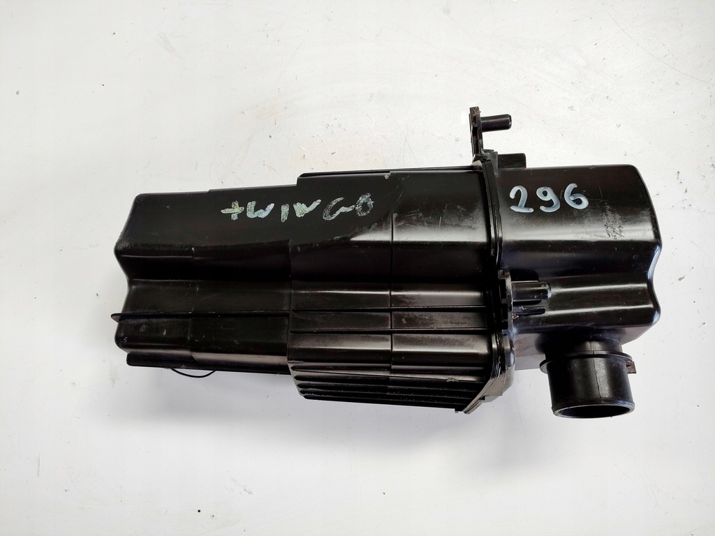 фото №1, Корпус фильтра резонатор воздуха renault twingo ii 8200771955