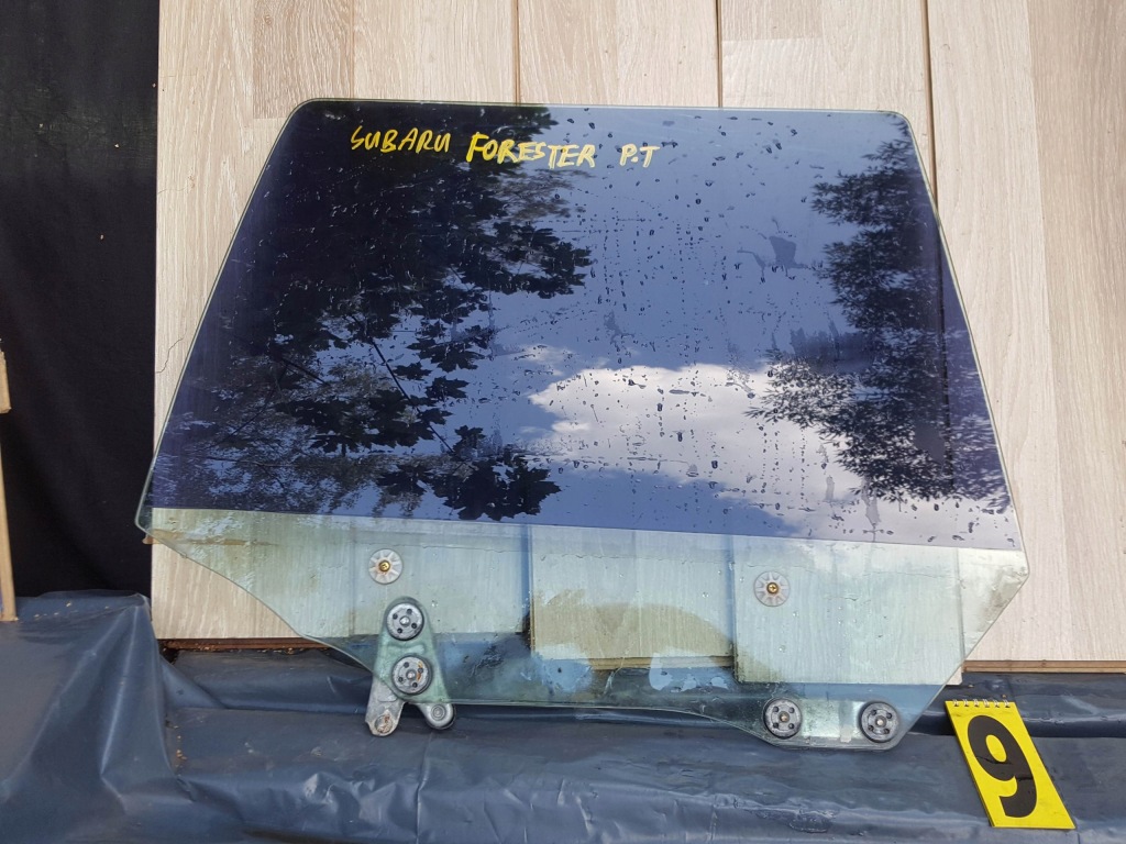 фото №2, Скло бічна права задня правий задня тонована subaru forester