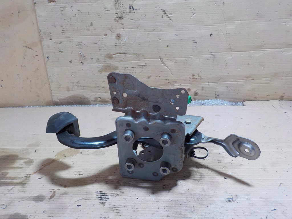 фото №5, Peugeot 307 1.6 hdi педаль тормоза i сцепления