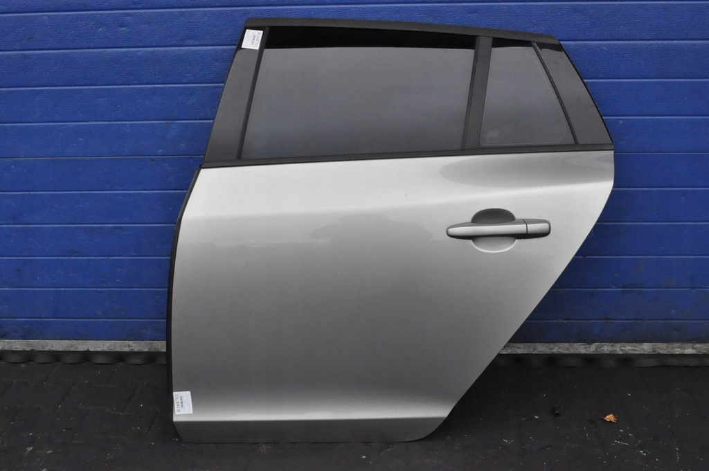 фото №1, Volvo v60 дверь левый задняя задние полный