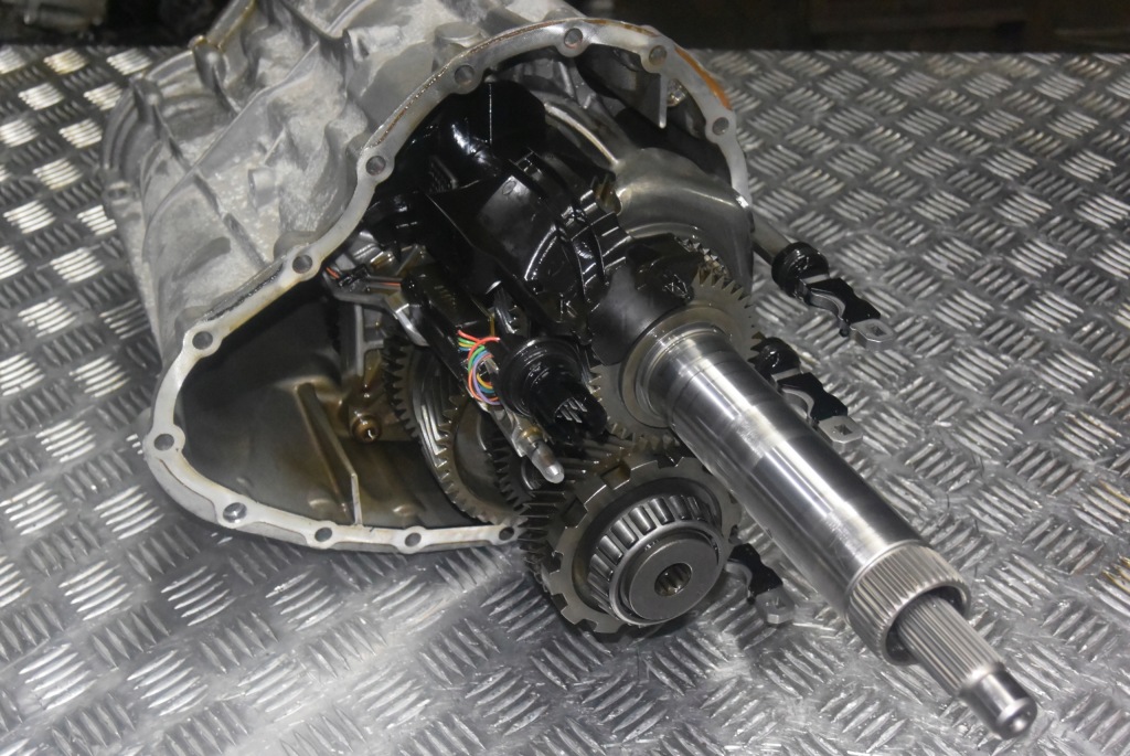 Купити Корпус проміжний вал коробки передач режими audi s-tronic 0b5301383l частини lublin