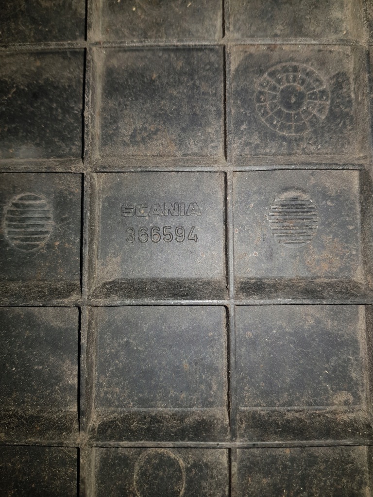 фото №5, Scania 3 кришка na акумулятори