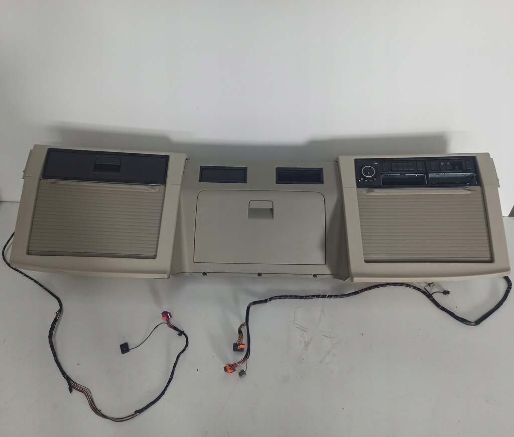 фото №7, Комплектна полиця верхній перед консоль volvo fh 4 fh 5 2000zł