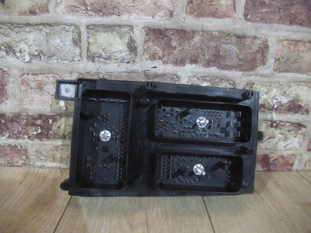 фото №3, Коробка запобіжників bsi opel corsa d 06/14 rok