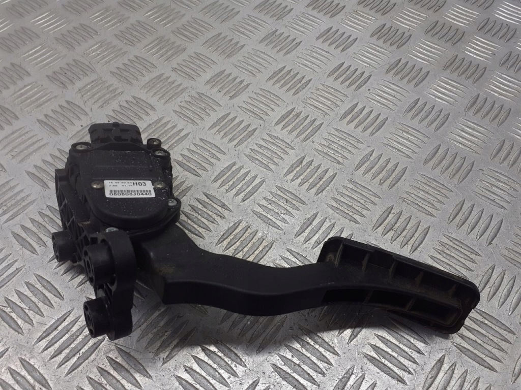 фото №1, Потенціометр педаль газу hyundai i30 1.6 crdi