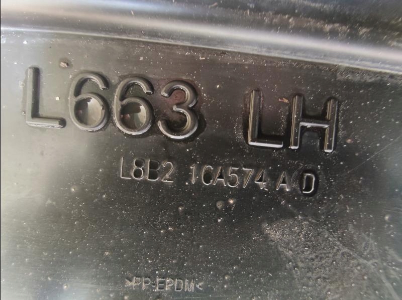 фото №9, Подкрылок передние land rover defender l8b2-16a574-a