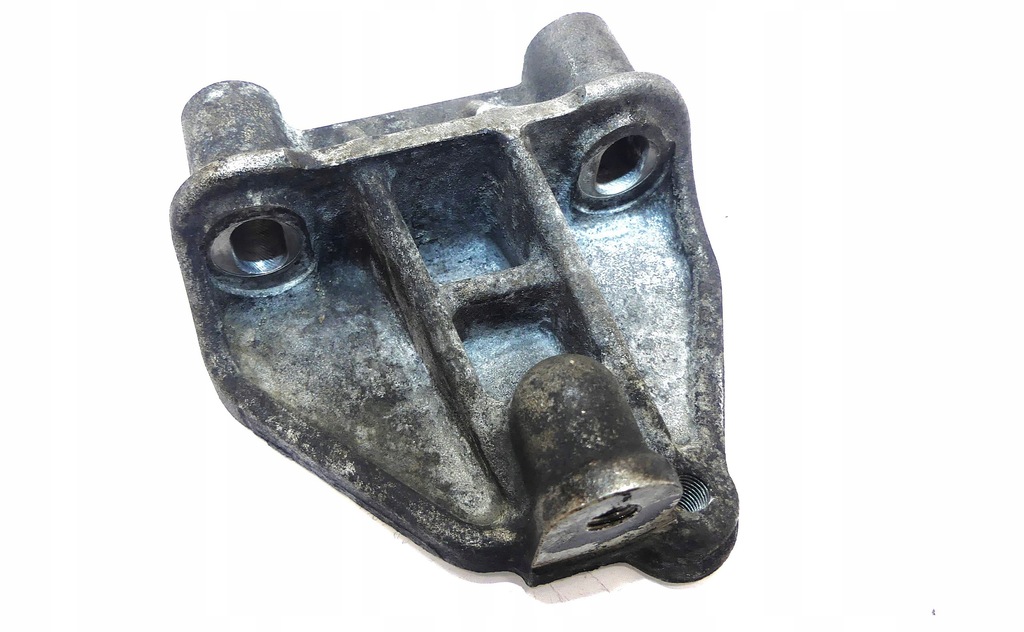 фото №3, Alfa romeo giulia quadrifoglio 2.9 v6 кронштейн двигателя