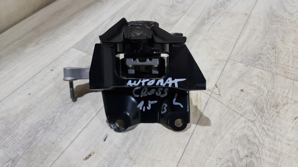 фото №5, Toyota yaris cross кронштейн подушка двигателя бензин nowa левый