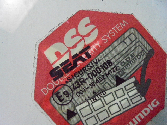 фото №3, Скло двері правий перед seat toledo i 94 r