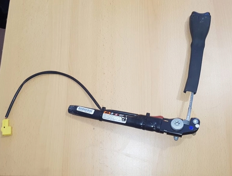 фото №1, Натяжитель сиденья правый chevrolet captiva lift