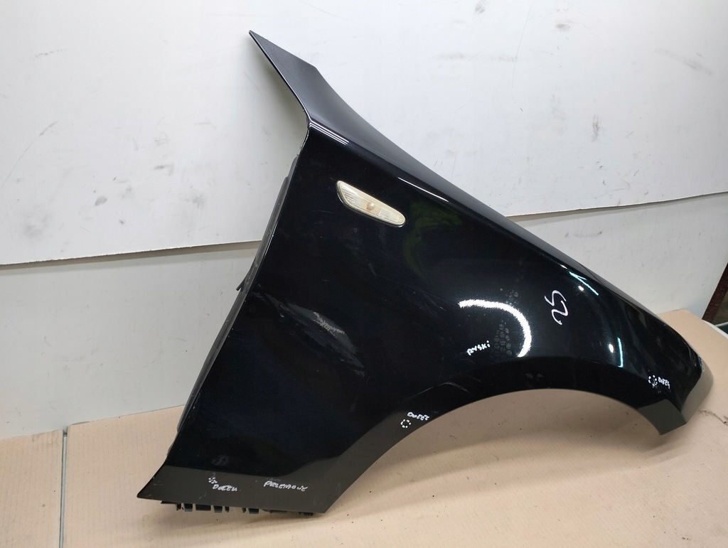 фото №8, Крыло правый перед bmw 1 e87 чёрный