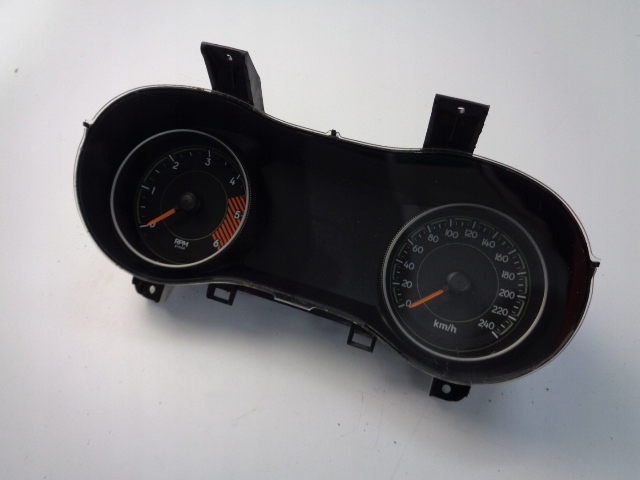 фото №1, Счетчик приборы jeep cherokee v kl дизель 2015-