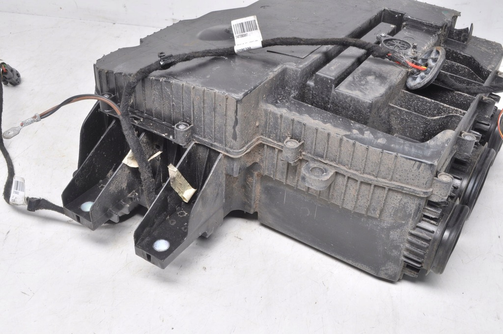 фото №6, Renault zoe lift радиатор 295e39666r 295e39666r