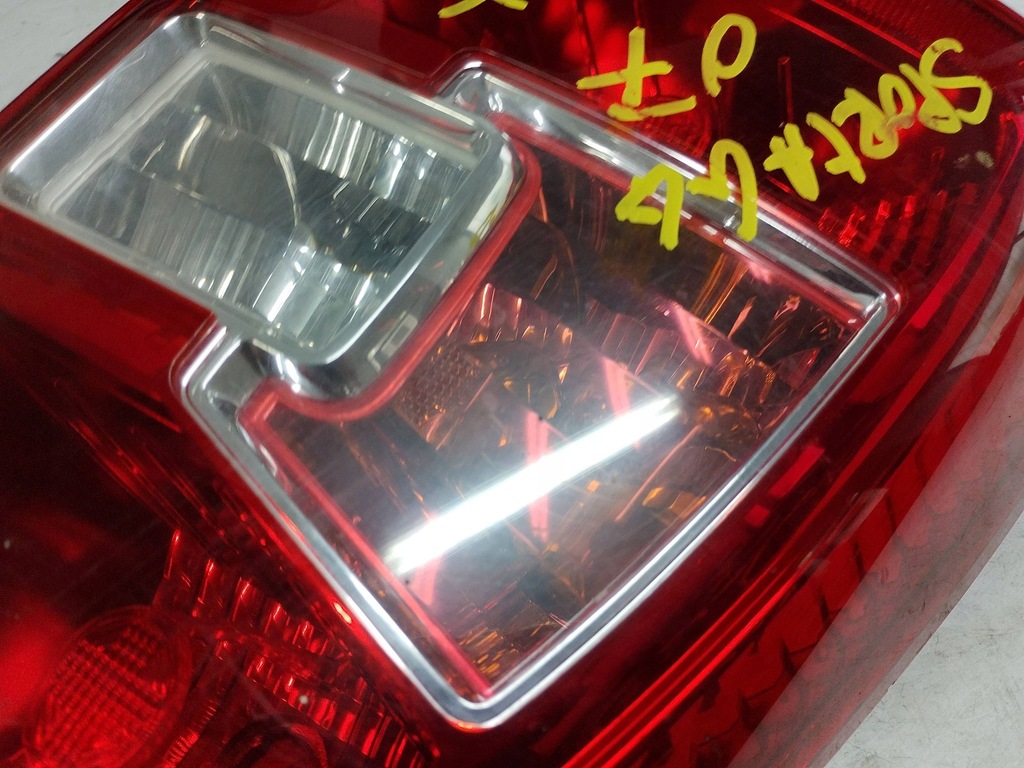 фото №7, Kia sportage ii lift лампа левый задняя 92401-030 europa