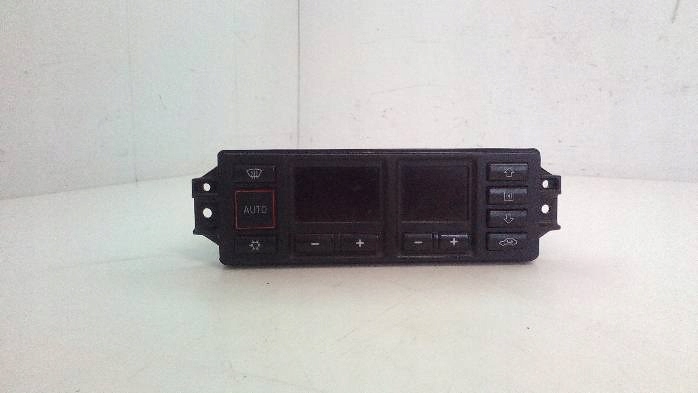 фото №9, Панель обдув i кондиціонера audi a3 8l 8l0820043d