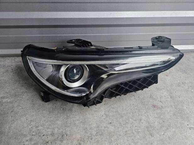 Купить Alfa romeo stelvio комплектная фара правый  перед bi ксенон dynamic led