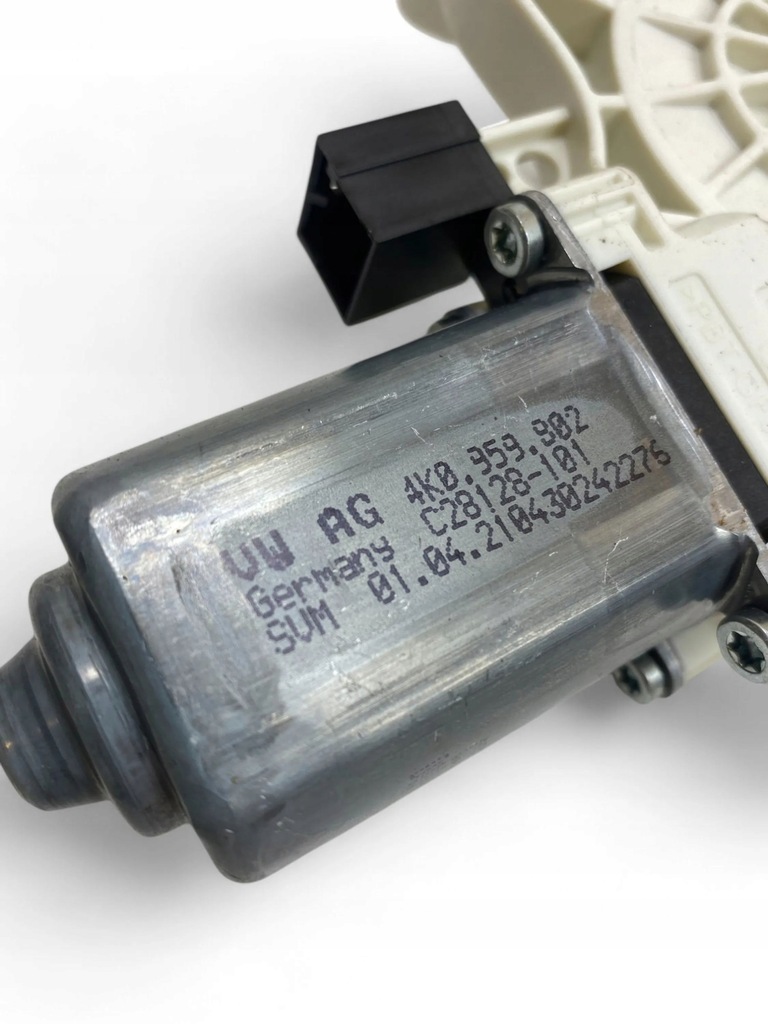 фото №7, Audi e-tron 2021 правая сторона моторчик подъёма стекло дверь задних