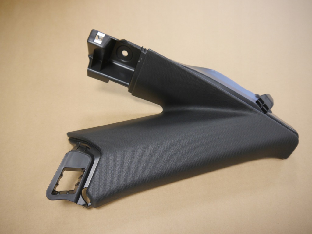 фото №1, Audi a3 8y захист стійка ліва 8y5867287 sedan