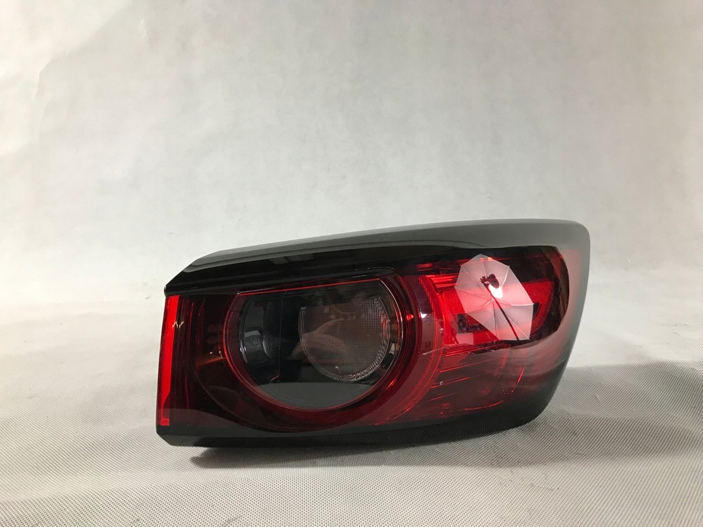 фото №1, Mazda cx-3 lift 18- лампа задняя правая led europa!