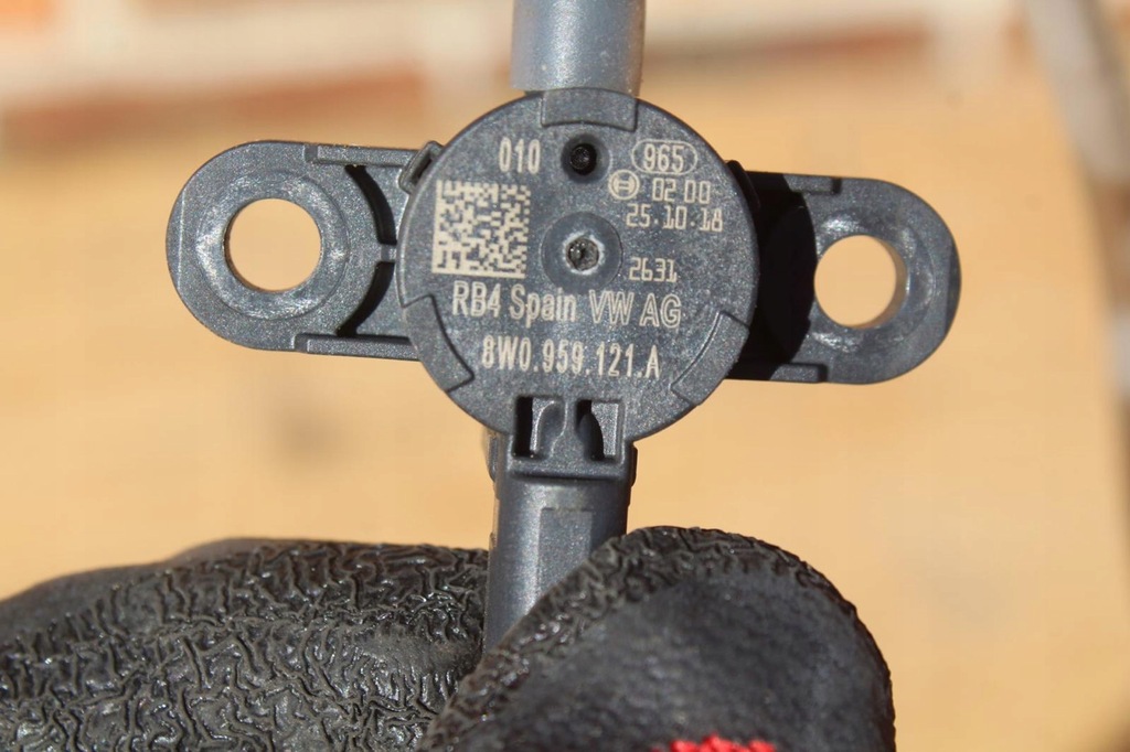 фото №8, Датчик ударный защиты пешеходов audi a4 s4 b9 2018