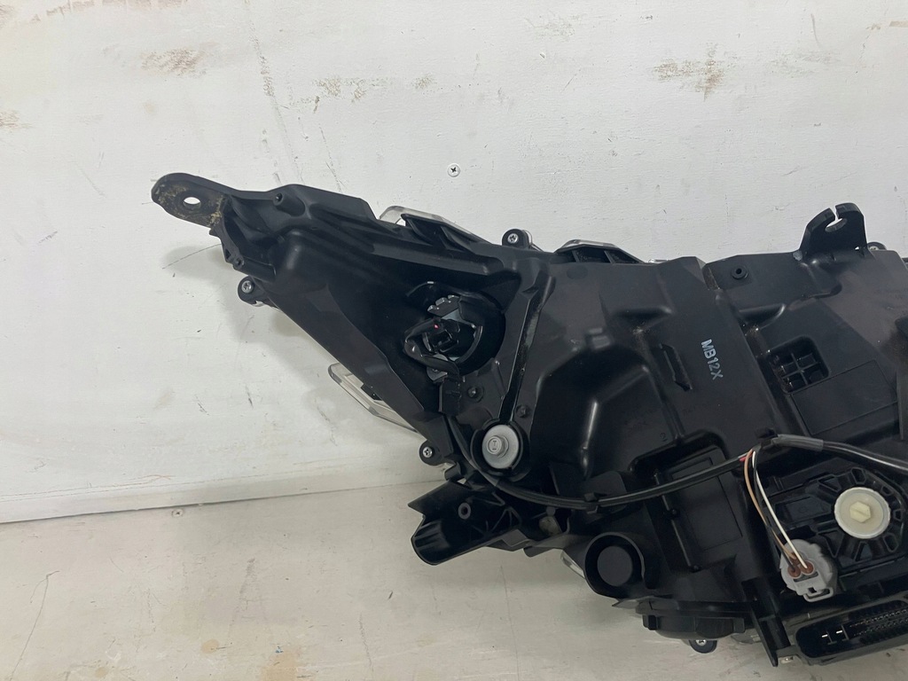 фото №9, Rav4 v лампа передня ліва перед лівий bez лінзи led модуль комплектна