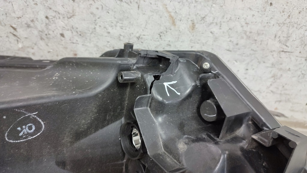 фото №7, Лампа правый перед honda hr-v ii повреждённый корпус