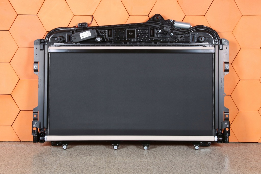 фото №1, Bmw x7 g07 рама шторка заднего люк