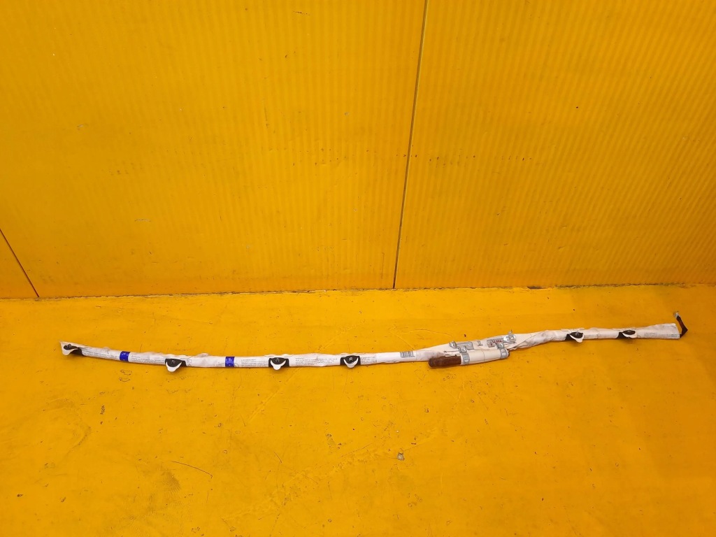 фото №1, Mercedes a w176 шторка безопасности правая