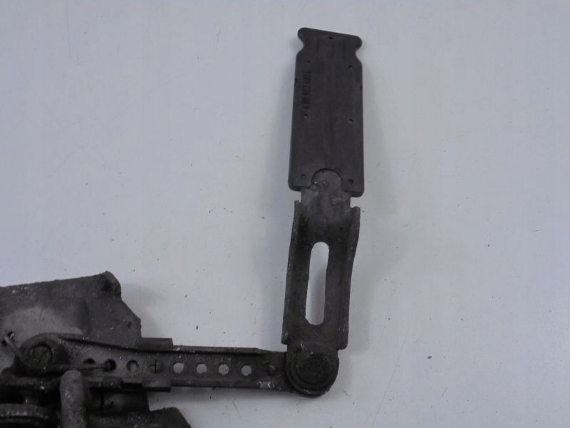 фото №5, Audi a6 c5 засувка зачіп замка капот 4b0823480e