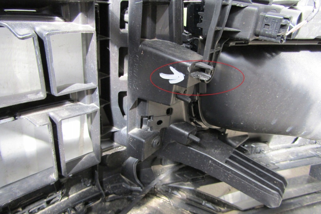 фото №12, Бампер перед передній porsche cayenne 9y0 lift 23-