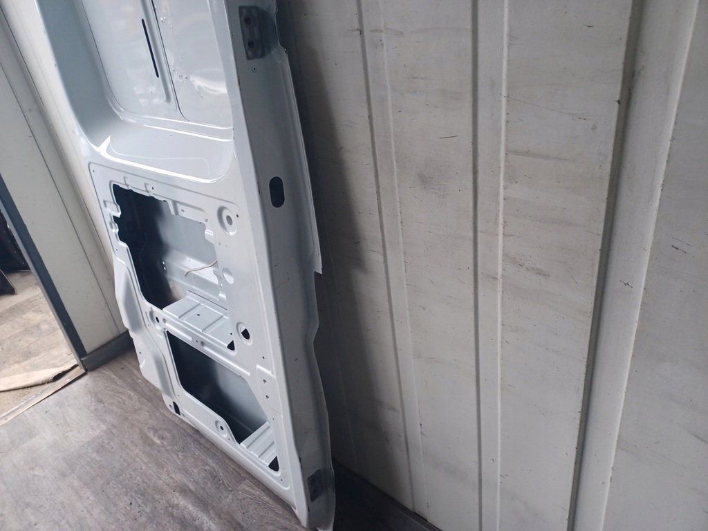 фото №14, Дверь renault master v 5 nissan interstar 2024 - задние левая --- poznań ---