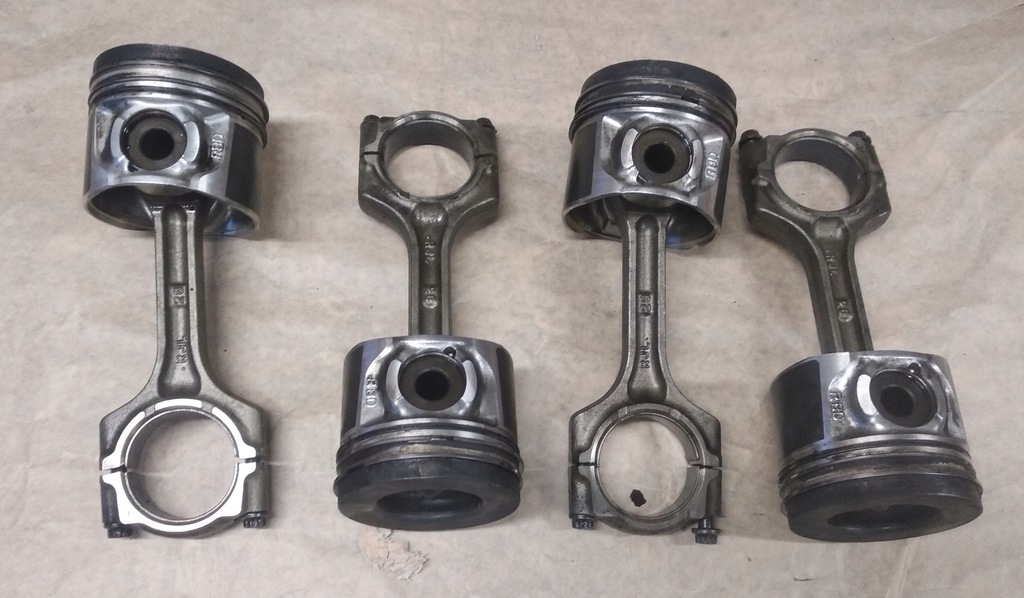 фото №1, Поршень поршни rbd honda civic viii ufo 2.2 i-ctdi