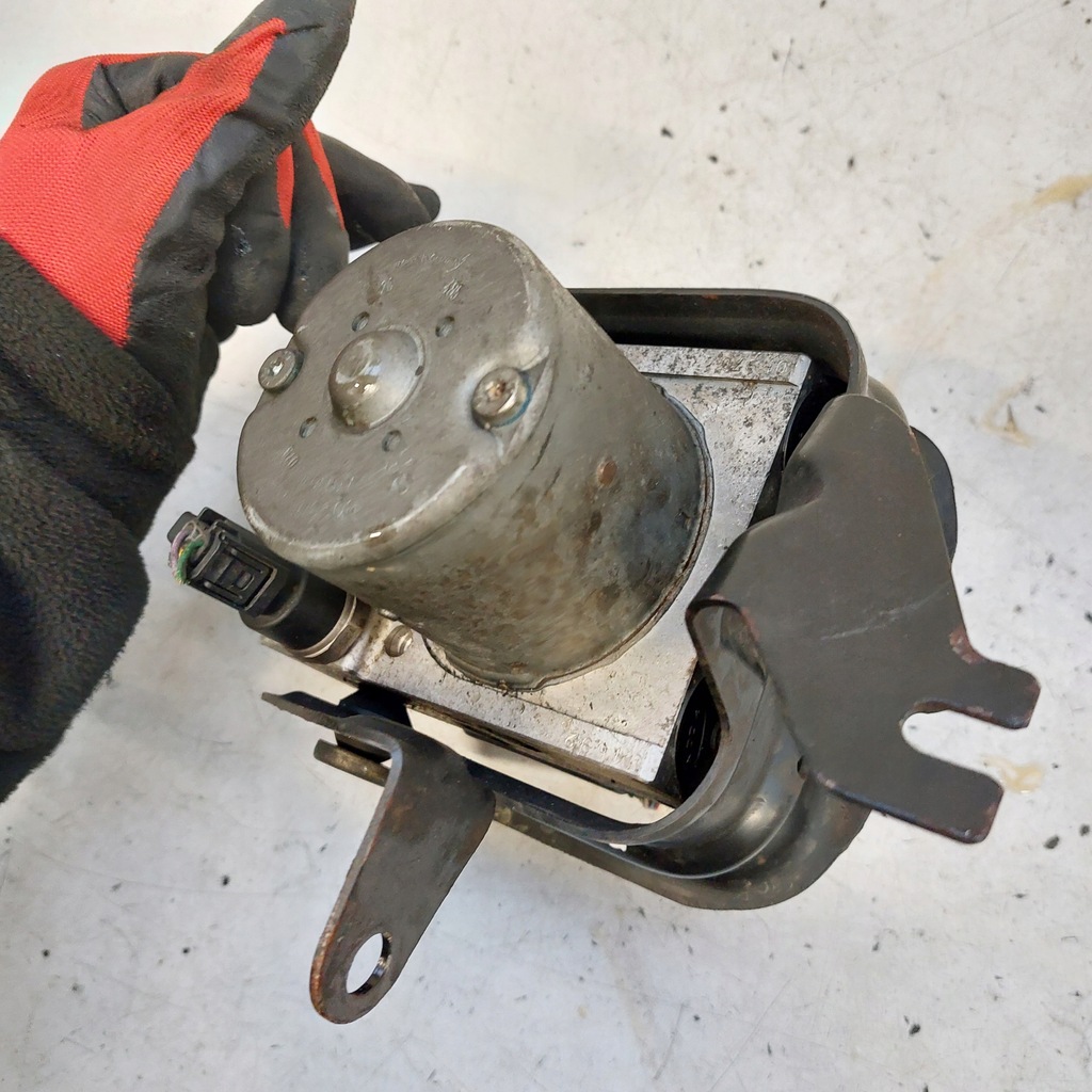 фото №9, Citroen xsara picasso насос abs bosch 0265950072 0265225158