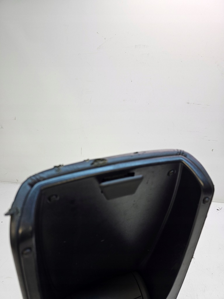 фото №11, Подлокотник перед audi a6 c7 4g0864207 кожа