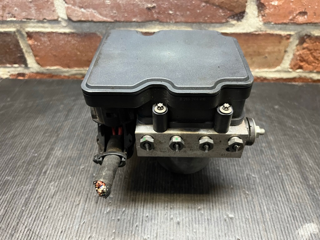 фото №1, Mercedes sprinter насос abs 0265956378 a9069005702