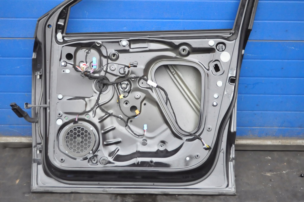 фото №10, Skoda karoq дверь правый перед передние