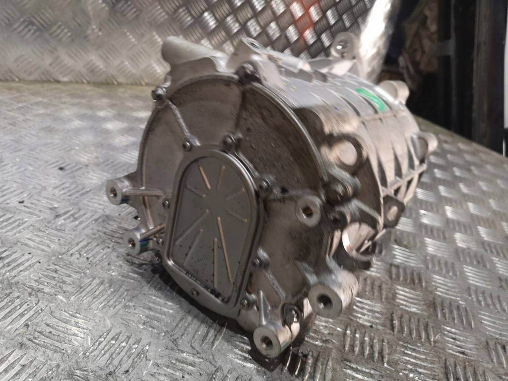 Citroen ds7 4x4 e-tense двигатель электрический задняя в Украине