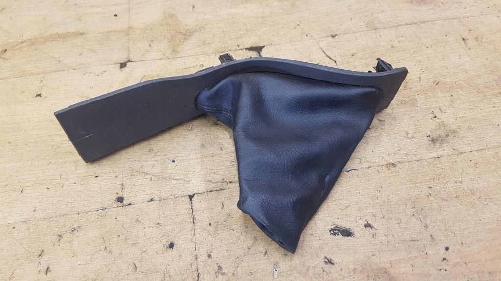 Купити Чохол рамка гальма ручного ford focus 4m51a044l49 nr18