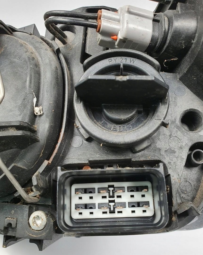 фото №8, Лампа правый перед volvo v50 30678913 europa