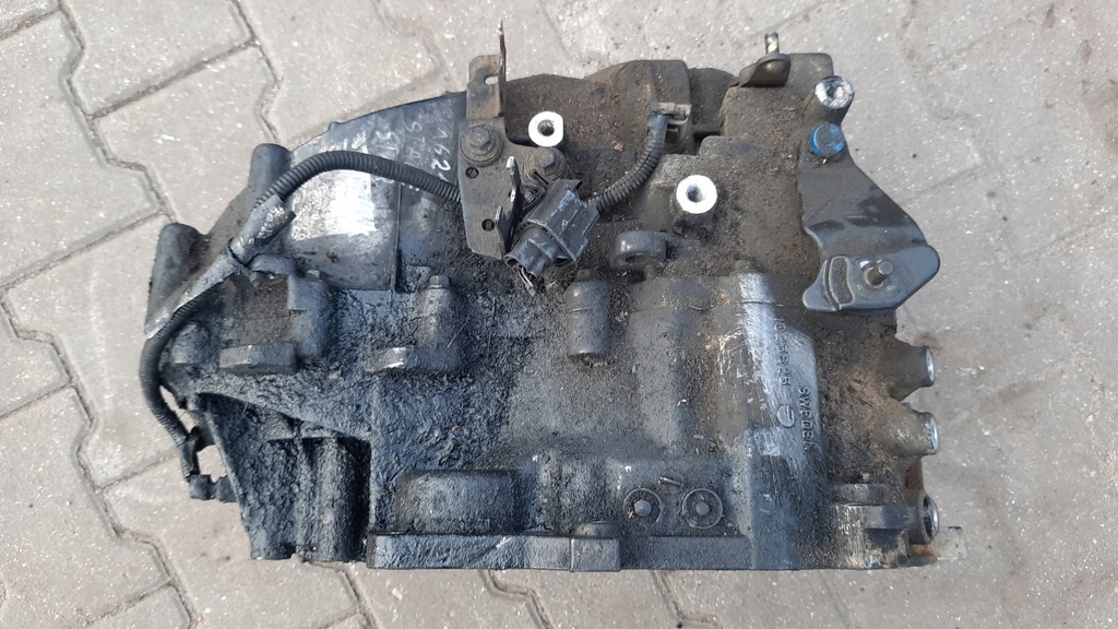 фото №8, Коробка передач передач 1023625 mitsubishi space star 1.9d